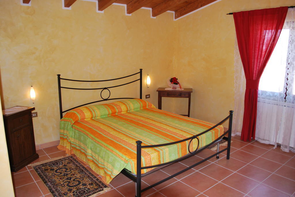 Agriturismo La Valle Di Ceri Cerveteri Pokój zdjęcie